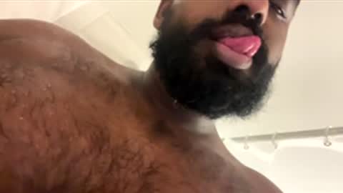 Let me be your knight that saves you online show from 02-19-26, 05:03