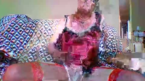 sukeytigger online show from 10-30-25, 02:46