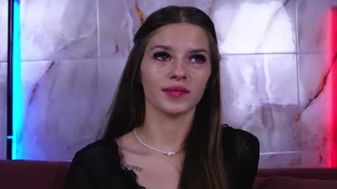 sukie_spooky online show from 10-25-25, 09:28