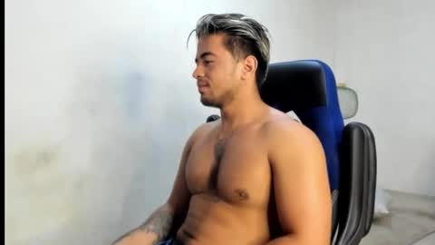 sukuna_hara online show from 10-19-25, 01:12