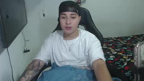 sully50126 online show from 10-14-25, 03:18