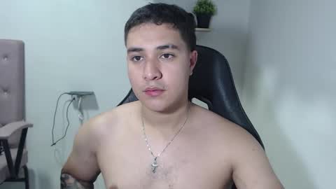 sully50126 online show from 11-25-25, 03:28