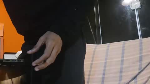 Sumjang and Luksmen online show from 11-18-25, 02:39