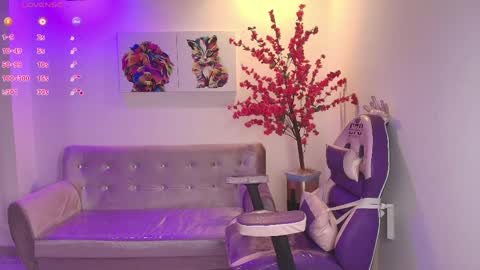 Snapshot of summer_miller chatting on 03-31-26, 11:32 summer_miller online show from 03-31-26, 11:32