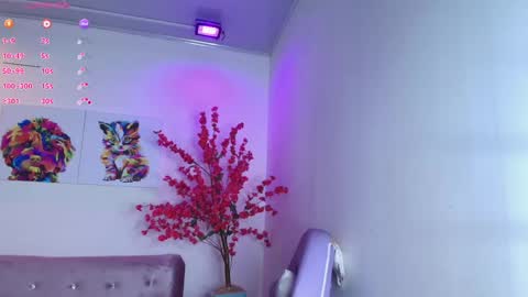 Snapshot of summer_miller chatting on 04-16-26, 11:44 summer_miller online show from 04-16-26, 11:44