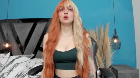 Snapshot of summerprints chatting on 12-12-24, 03:05 Summer online show from 12-12-24, 03:05