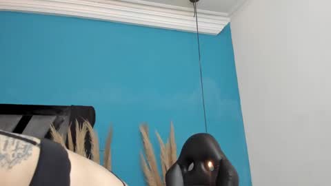 Snapshot of summerprints chatting on 01-11-25, 06:12 Summer online show from 01-11-25, 06:12