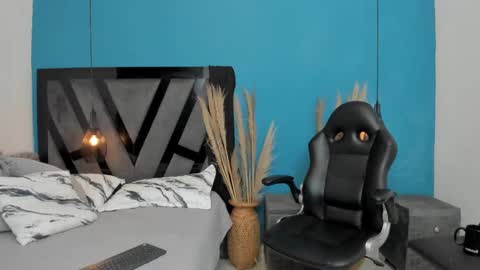 Snapshot of summerprints chatting on 01-17-25, 06:12 Summer online show from 01-17-25, 06:12