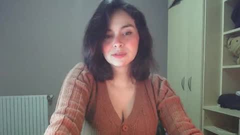 Snapshot of summerprints chatting on 11-03-25, 06:42 Summer online show from 11-03-25, 06:42