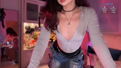Snapshot of sun_for_you chatting on 01-08-25, 02:14 Miss Nelly online show from 01-08-25, 02:14