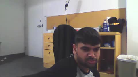 Snapshot of sundoog chatting on 02-13-25, 02:01 Sundoog online show from 02-13-25, 02:01