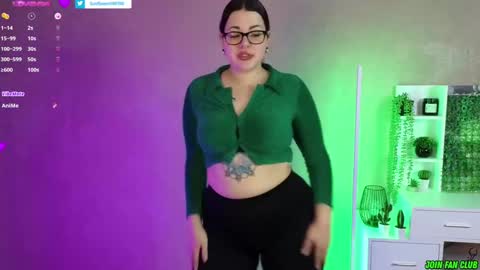 Tina. Im topless model  online show from 12-03-24, 09:00