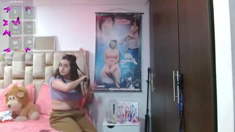 Jeraldine online show from 10-16-25, 01:06