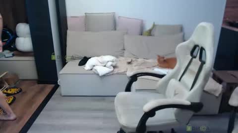 Alice and Sergey online show from 02-04-26, 08:09