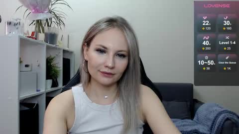 Naomi online show from 03-12-25, 05:57
