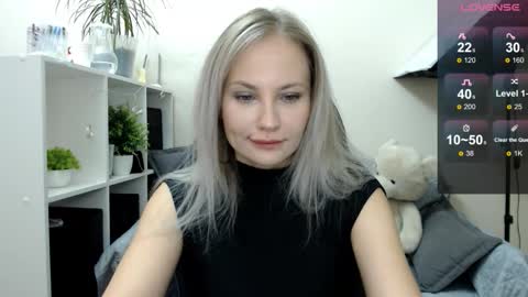 Naomi online show from 10-01-25, 05:13