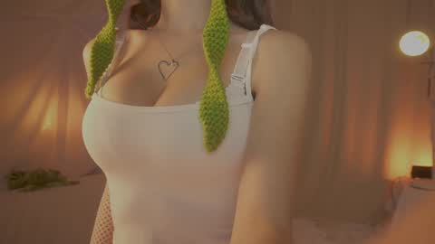 Maria online show from 10-20-25, 09:04