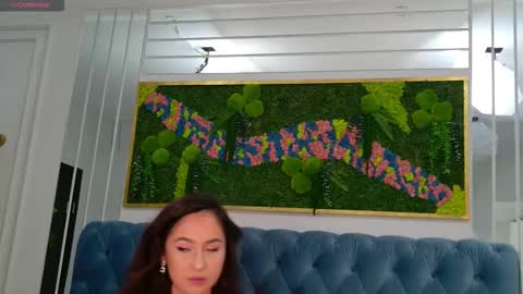 Sunny online show from 11-15-25, 01:07