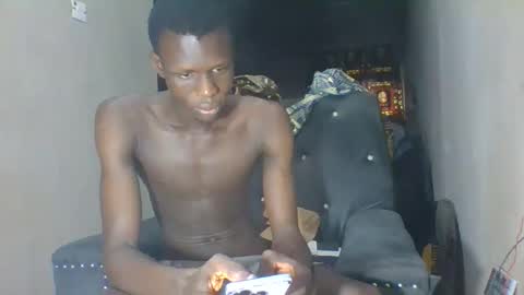 Sunnyblack2 online show from 10-14-25, 09:32