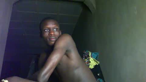 Sunnyblack2 online show from 10-29-25, 09:22