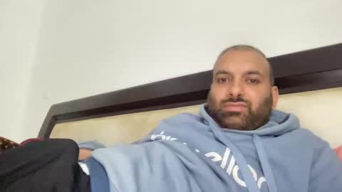 sunnyn763 online show from 12-15-24, 08:04