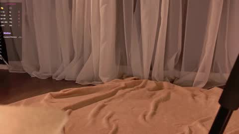 Snapshot of sunnyrisha chatting on 02-18-26, 05:25 Risha online show from 02-18-26, 05:25