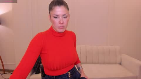 Snapshot of sunnyrivers_ chatting on 11-13-25, 06:40 Sunny Rivers online show from 11-13-25, 06:40