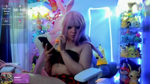     RAVENCLAU GIRL  online show from 12-11-24, 04:07