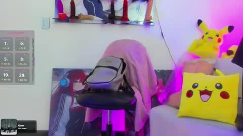     RAVENCLAU GIRL  online show from 10-23-25, 07:23