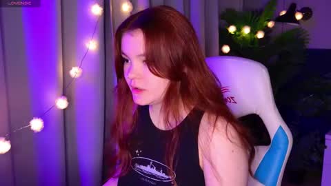 Snapshot of sunrise_enny chatting on 10-09-25, 07:23 sunrise_enny online show from 10-09-25, 07:23