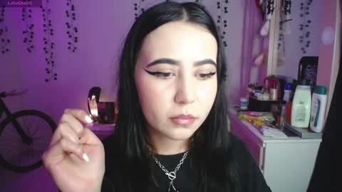 Snapshot of sunset_pienk chatting on 02-11-26, 05:23 Sunset online show from 02-11-26, 05:23