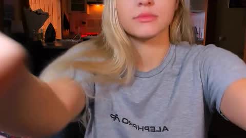 sunsetwithava online show from 02-20-26, 05:04