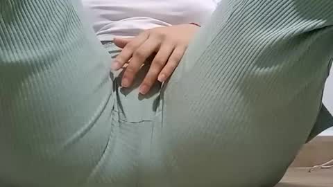 Annie online show from 01-09-26, 06:31