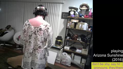 Snapshot of sunshinestreak chatting on 01-17-25, 07:41 im not actually a man my pronouns are theythem online show from 01-17-25, 07:41