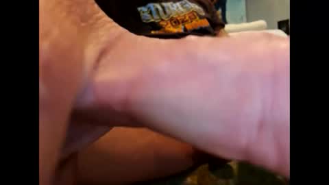 Suntroll online show from 12-28-24, 01:38