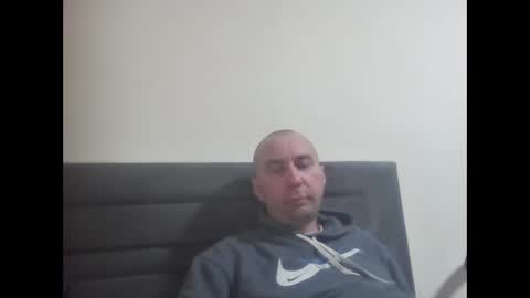 super42835015 online show from 01-18-26, 06:23