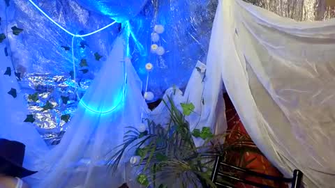 super jony and Marta GMT 1300-1800 every day online show from 10-16-25, 02:51