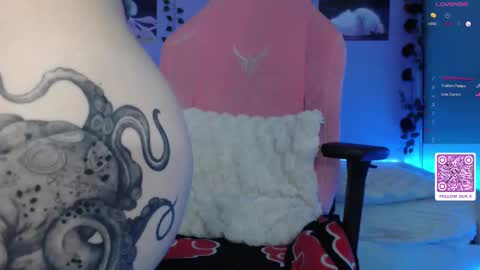 Milana Scarlett online show from 02-28-25, 08:20