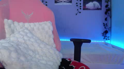 Milana Scarlett online show from 03-06-25, 09:58