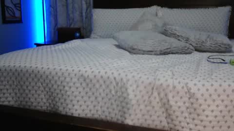 Snapshot of superbronnon chatting on 01-20-25, 01:50 Superbronnon online show from 01-20-25, 01:50