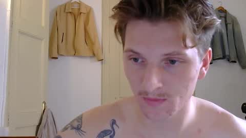 Snapshot of superhardxxxx chatting on 10-29-25, 12:40 Ctrl My Body online show from 10-29-25, 12:40