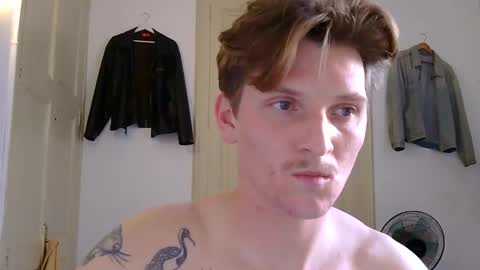 Snapshot of superhardxxxx chatting on 11-19-25, 11:43 Ctrl My Body online show from 11-19-25, 11:43