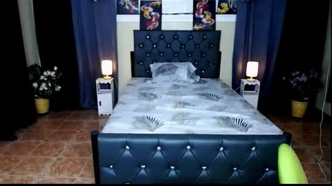 superlatinawild4ux online show from 11-06-25, 11:33