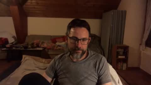 Snapshot of supersquirrel81 chatting on 11-20-25, 08:30 supersquirrel81 online show from 11-20-25, 08:30