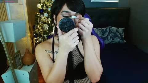 Snapshot of supreme_deity chatting on 10-30-25, 10:27 DIANNA online show from 10-30-25, 10:27