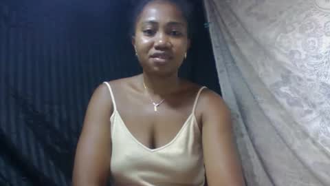 Snapshot of surbelle chatting on 01-12-26, 06:18 surbelle online show from 01-12-26, 06:18