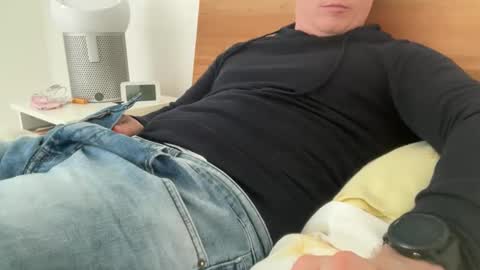 surfstar81 online show from 01-13-26, 11:26