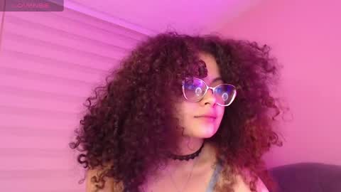 Snapshot of susan_bluee chatting on 12-04-24, 04:27 Susan online show from 12-04-24, 04:27