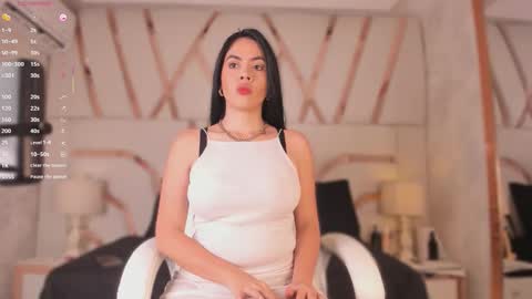 susan_vega_ online show from 10-25-25, 12:13