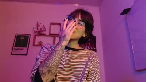 susana_w online show from 12-07-24, 02:09